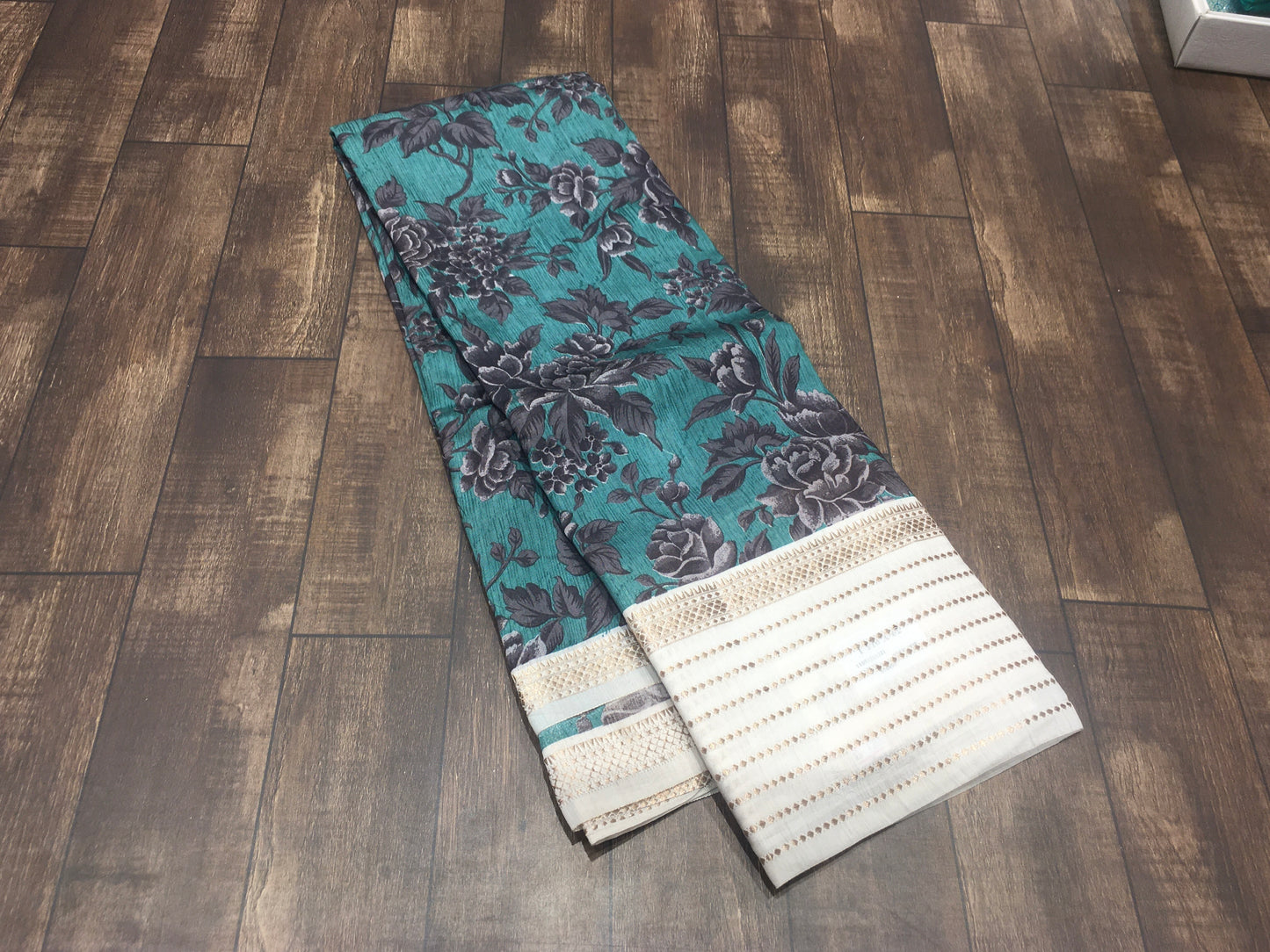 Butter Crape Saree