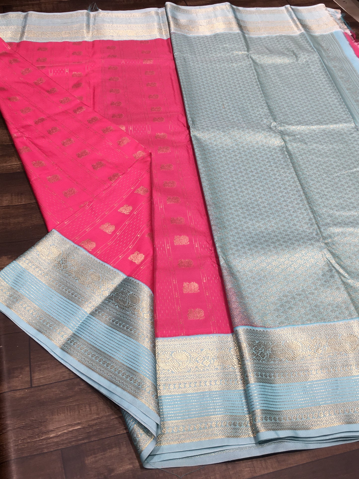 Semi Kanchipuram silk