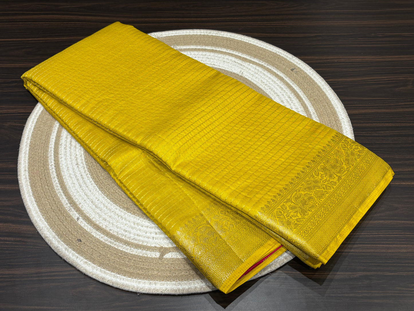 Dola silk