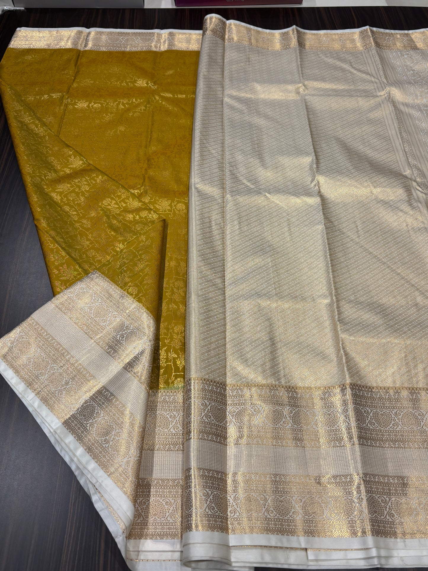 Semi Kanchipuram silk