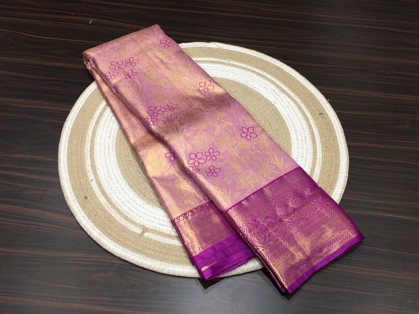 Semi Kanchipuram silk