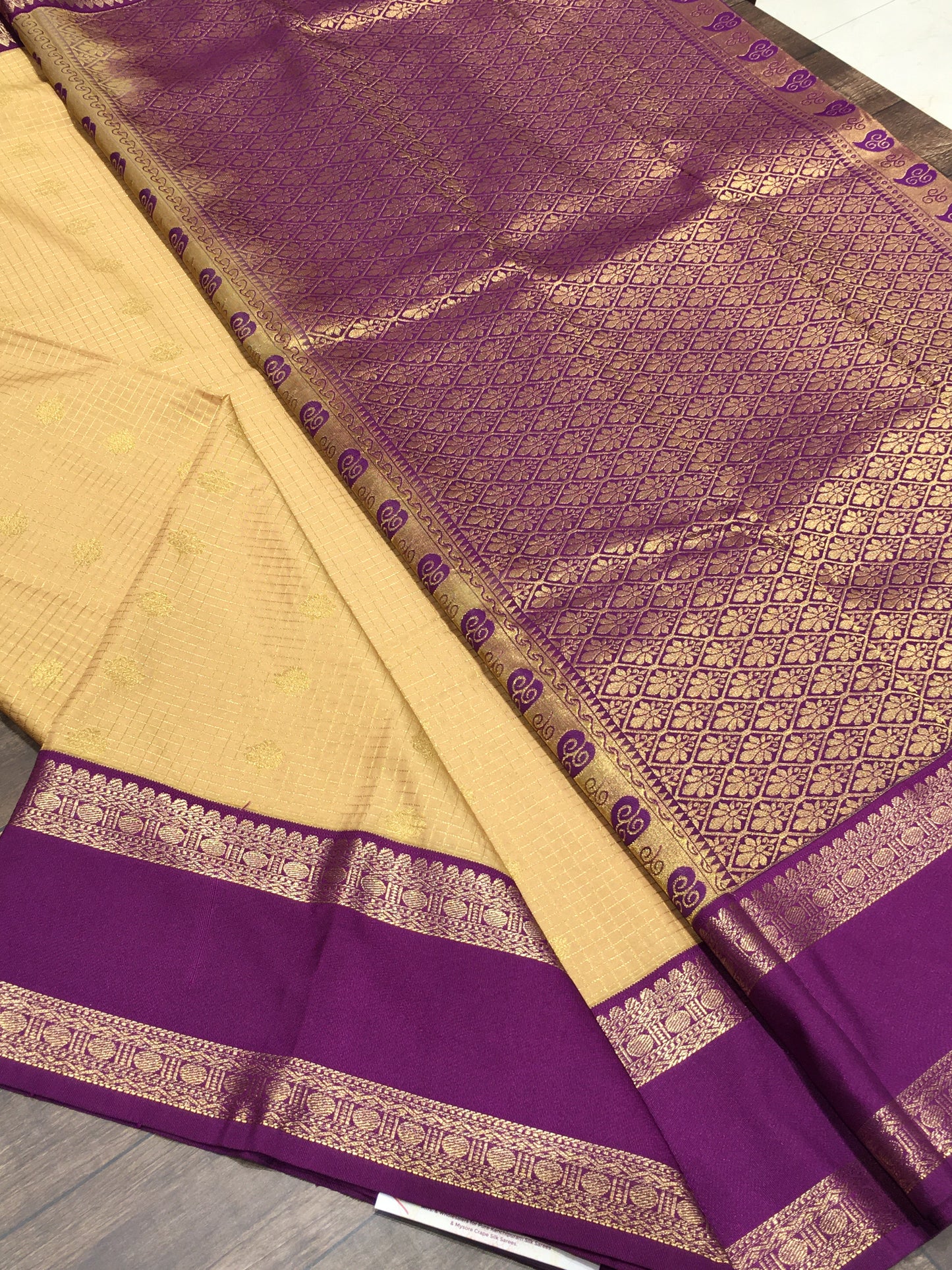 Semi Kanchipuram silk