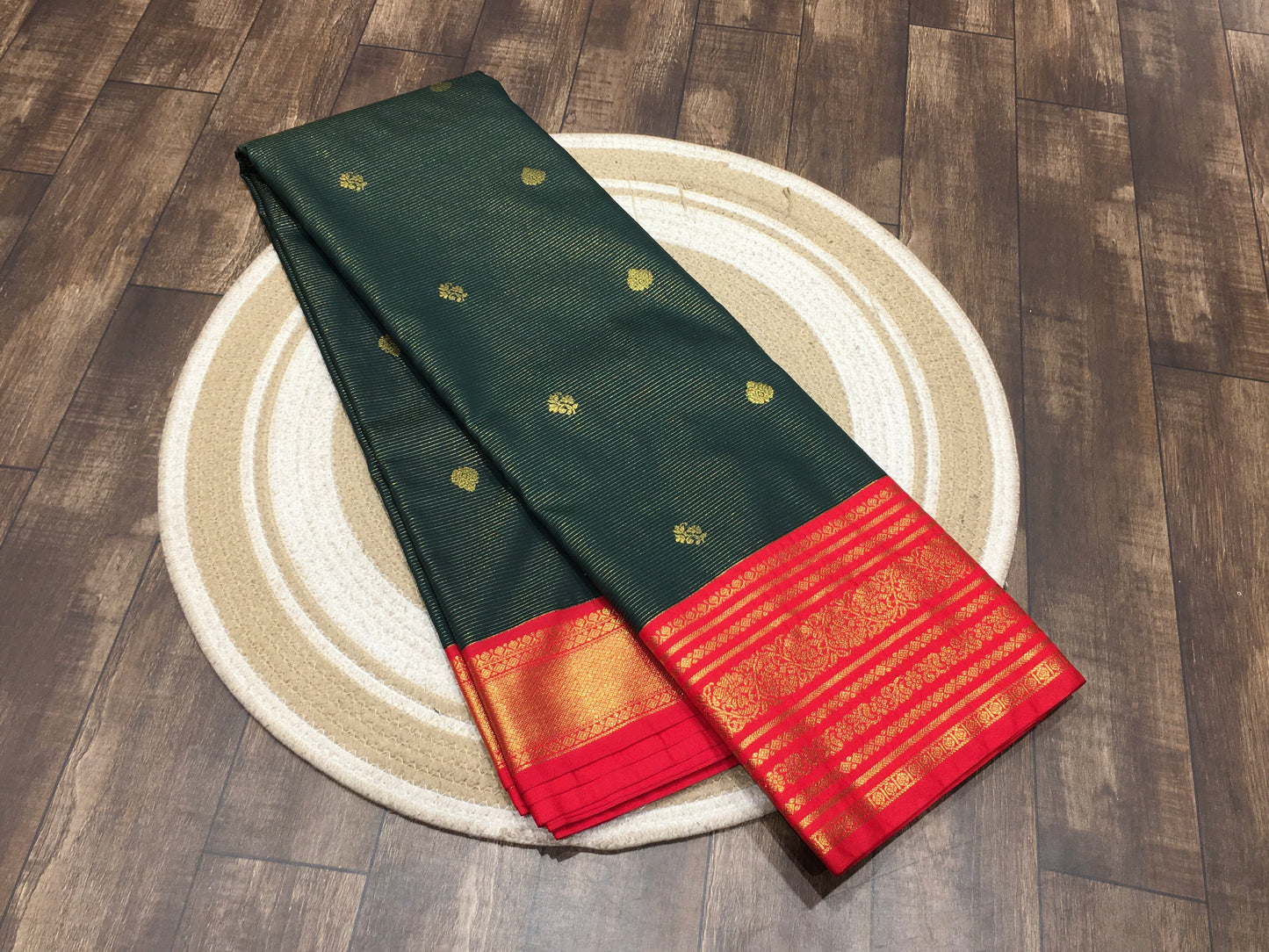 Semi Kanchipuram silk