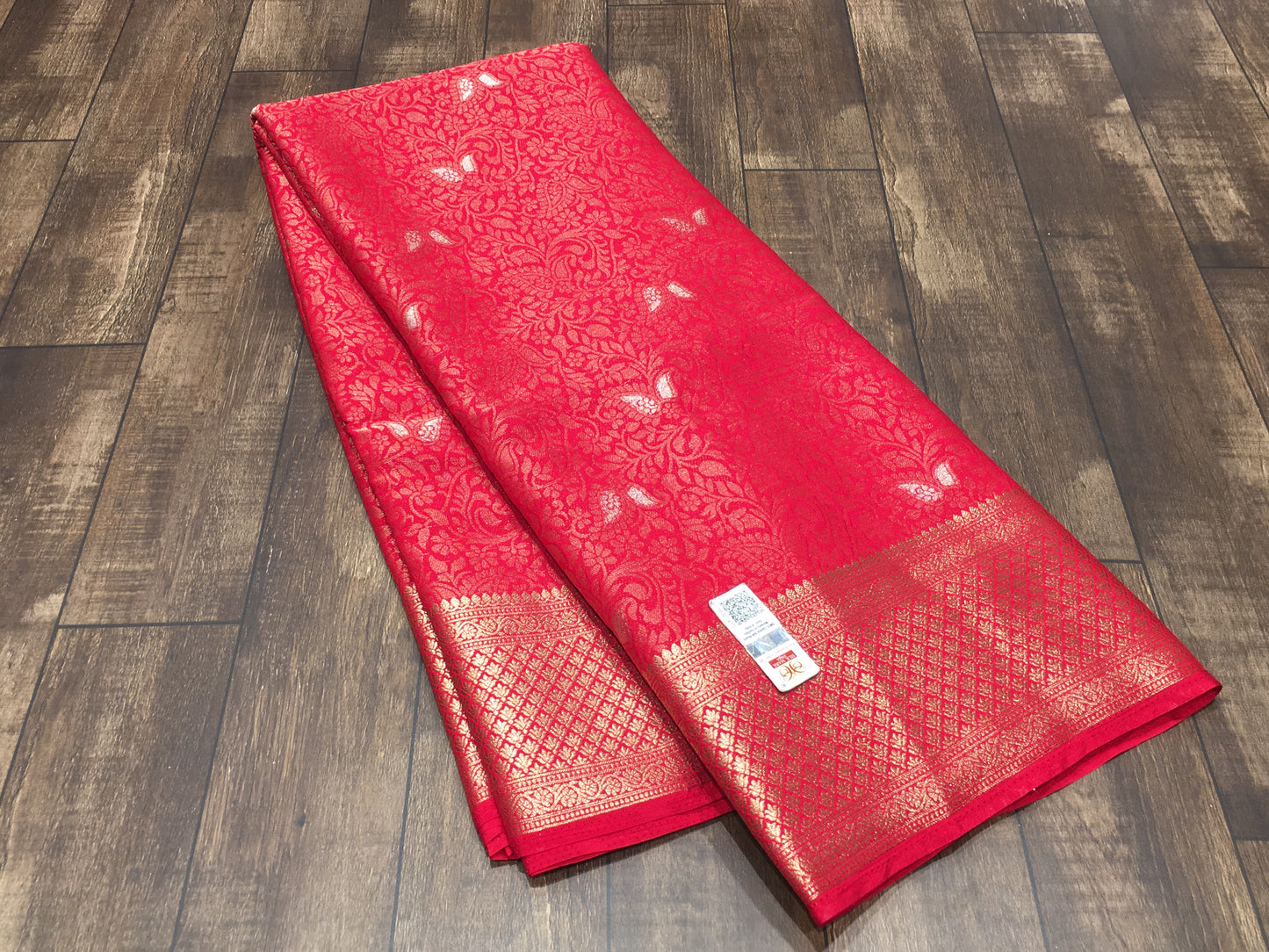 Chiffon crape saree