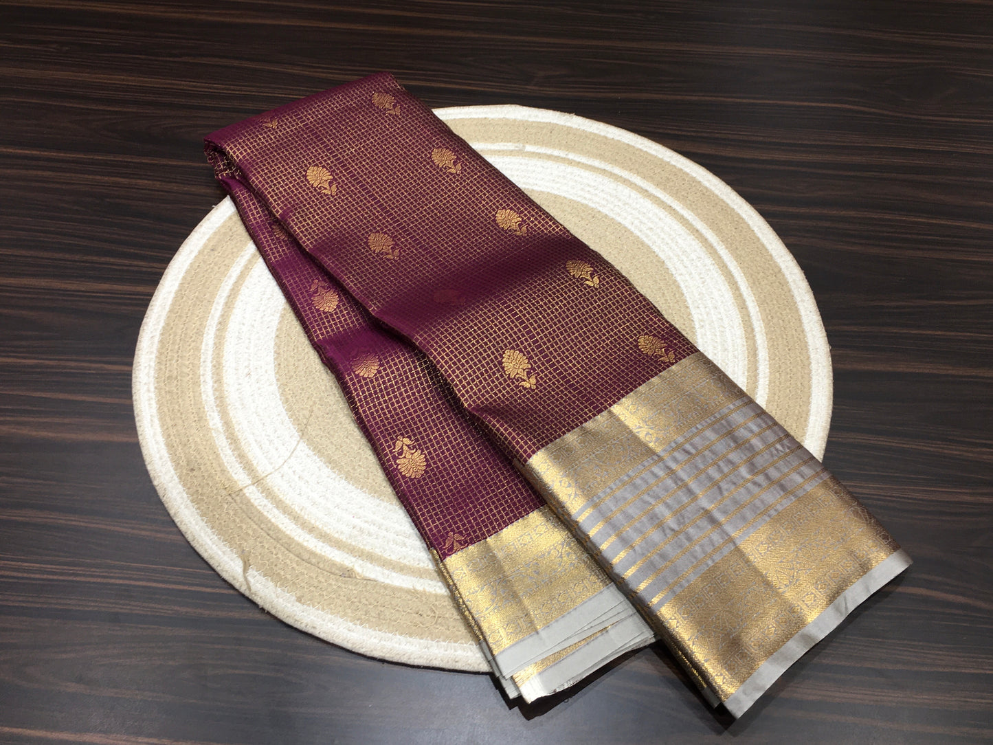 Semi Kanchipuram silk