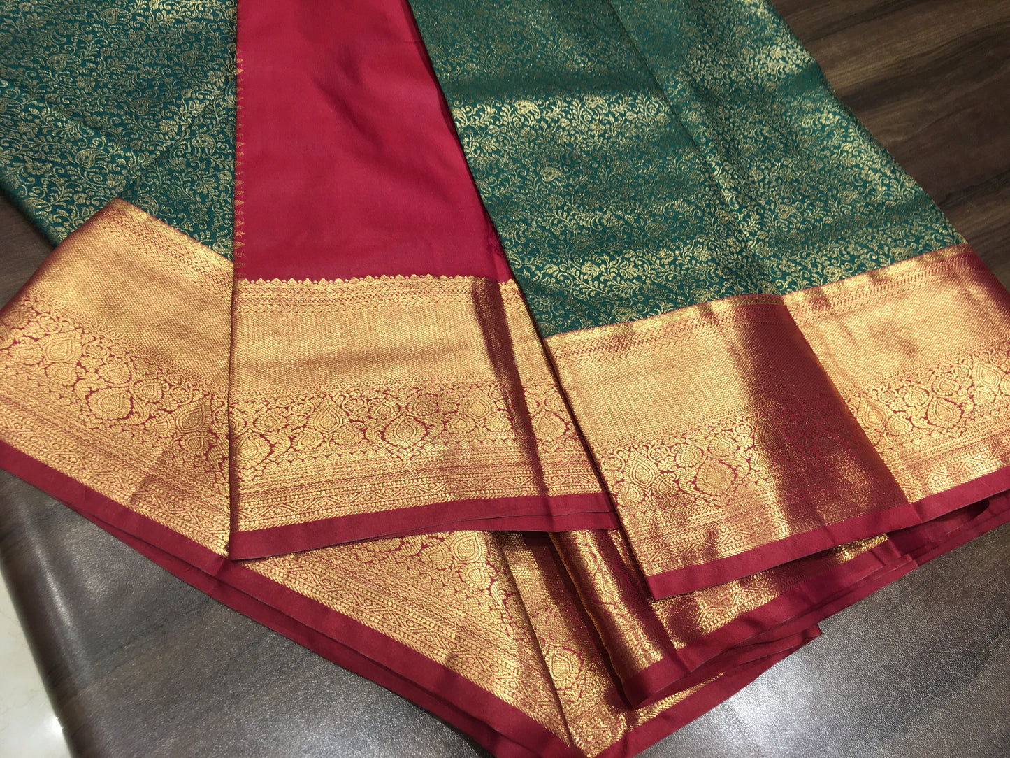 Semi Kanchipuram brocade