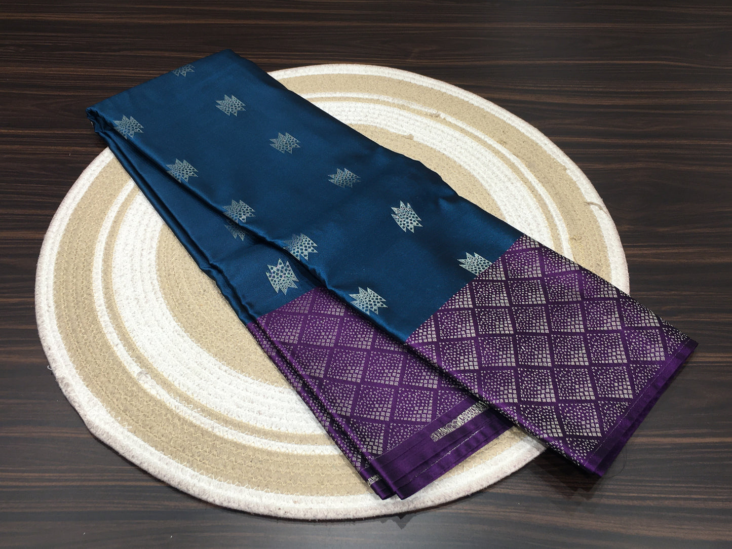 Semi Kanchipuram silk