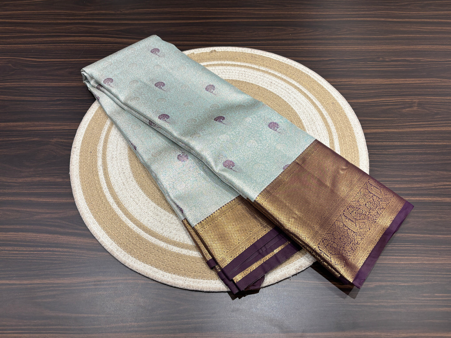 Semi Kanchipuram silk