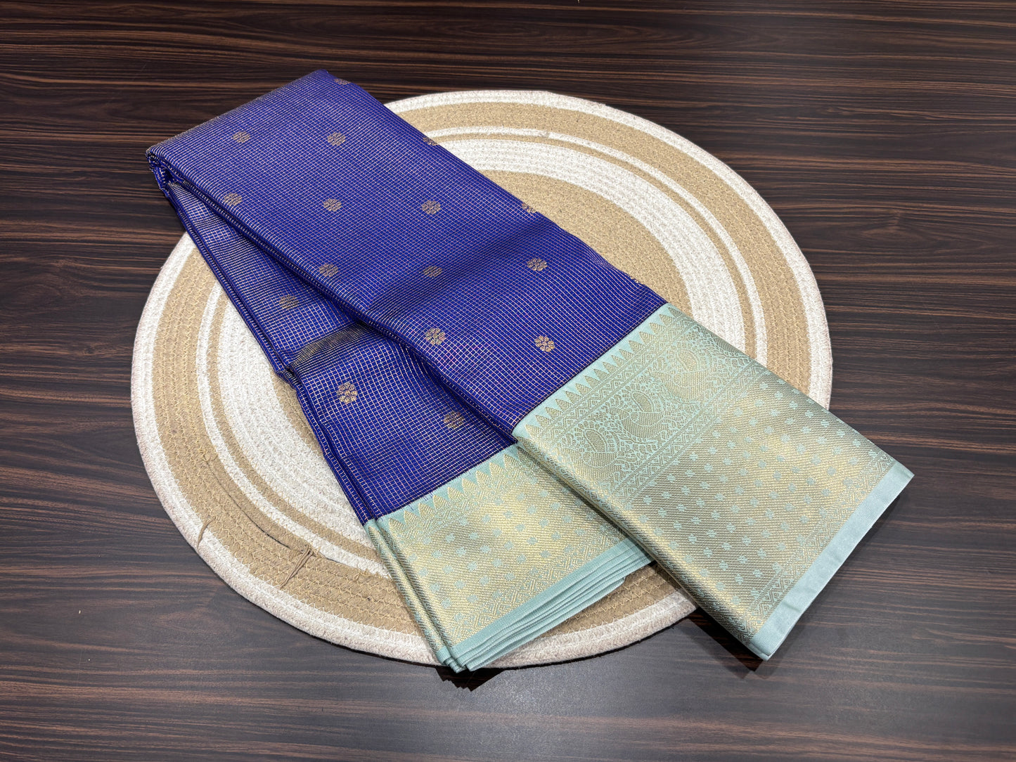 Semi Kanchipuram silk