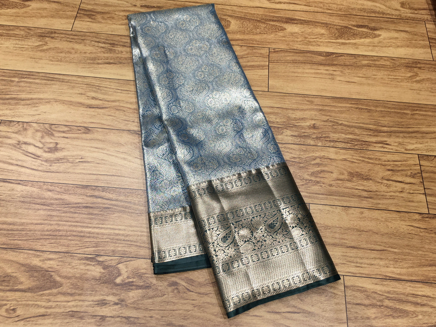 Semi Kanchipuram tissue