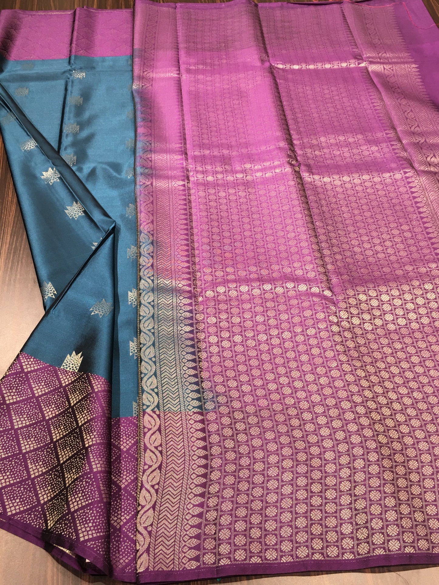 Semi Kanchipuram silk