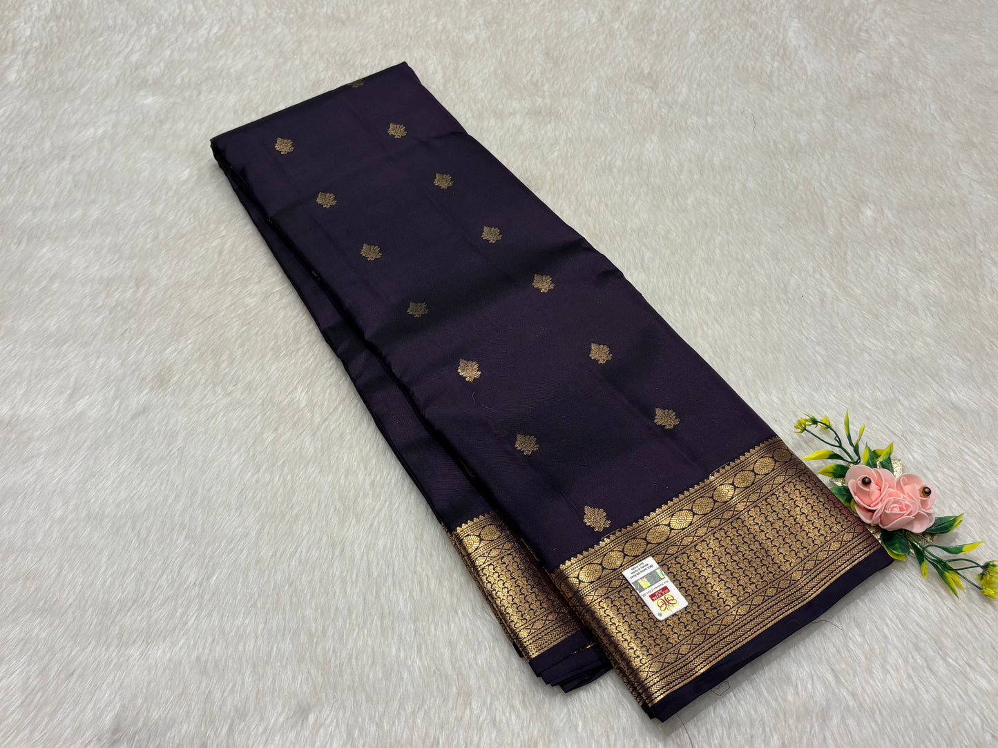 Pure kanchipuram silk