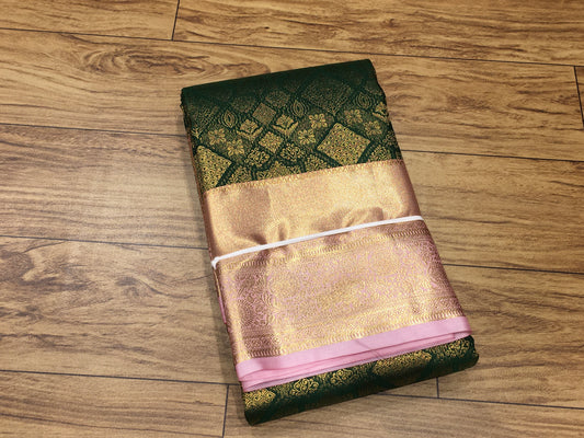 Semi Kanchipuram brocade