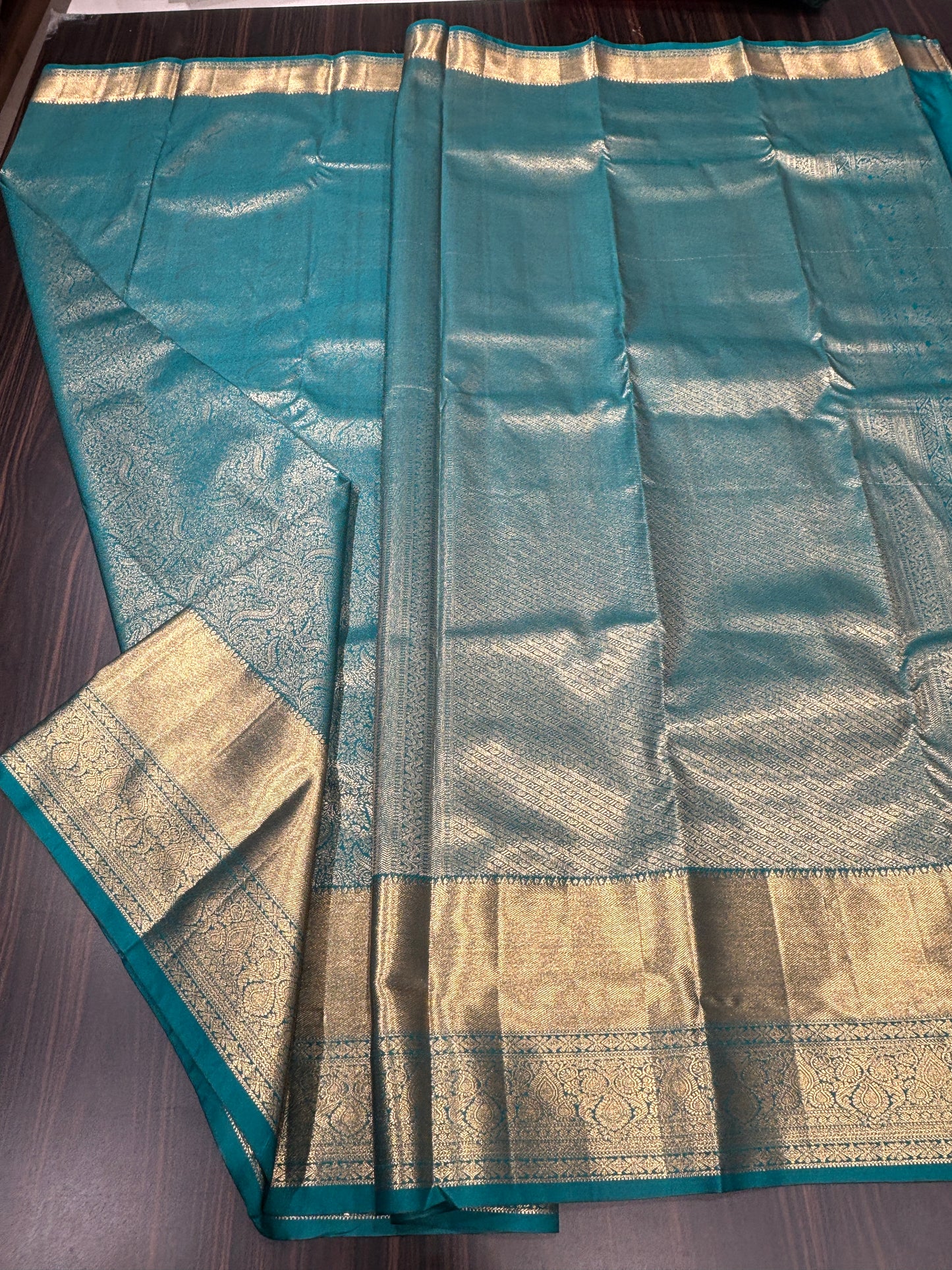 Semi Kanchipuram silk
