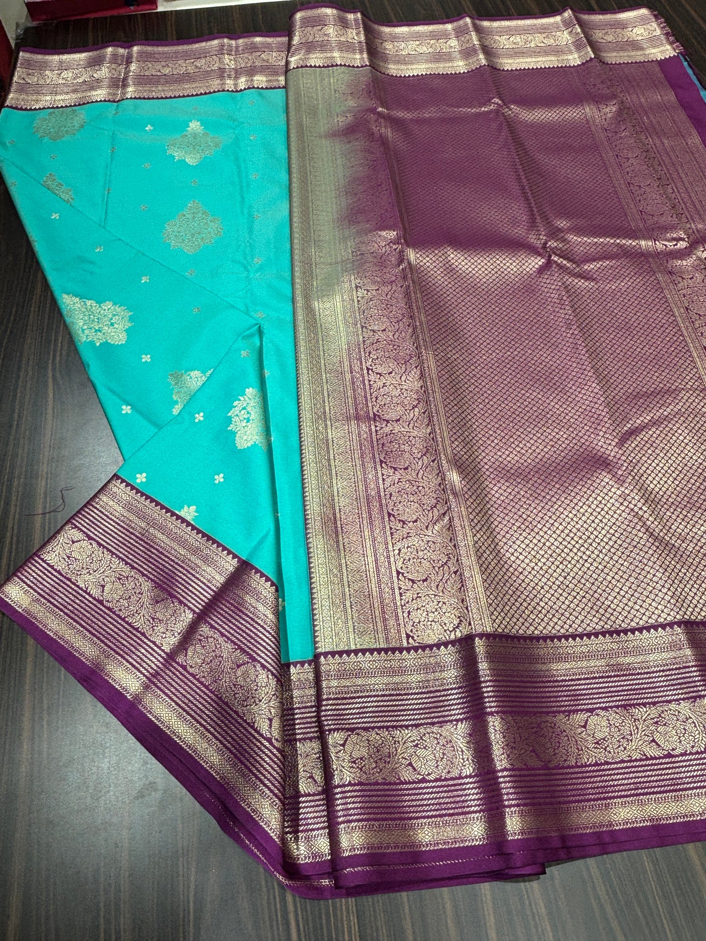 Semi Kanchipuram silk