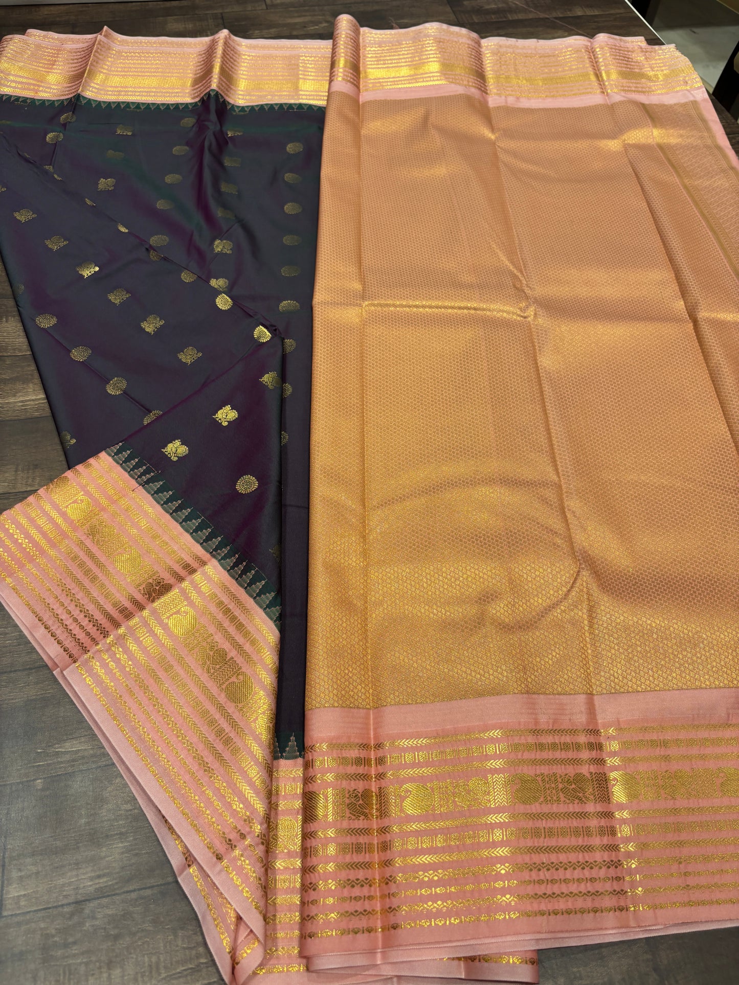 Semi Kanchipuram silk