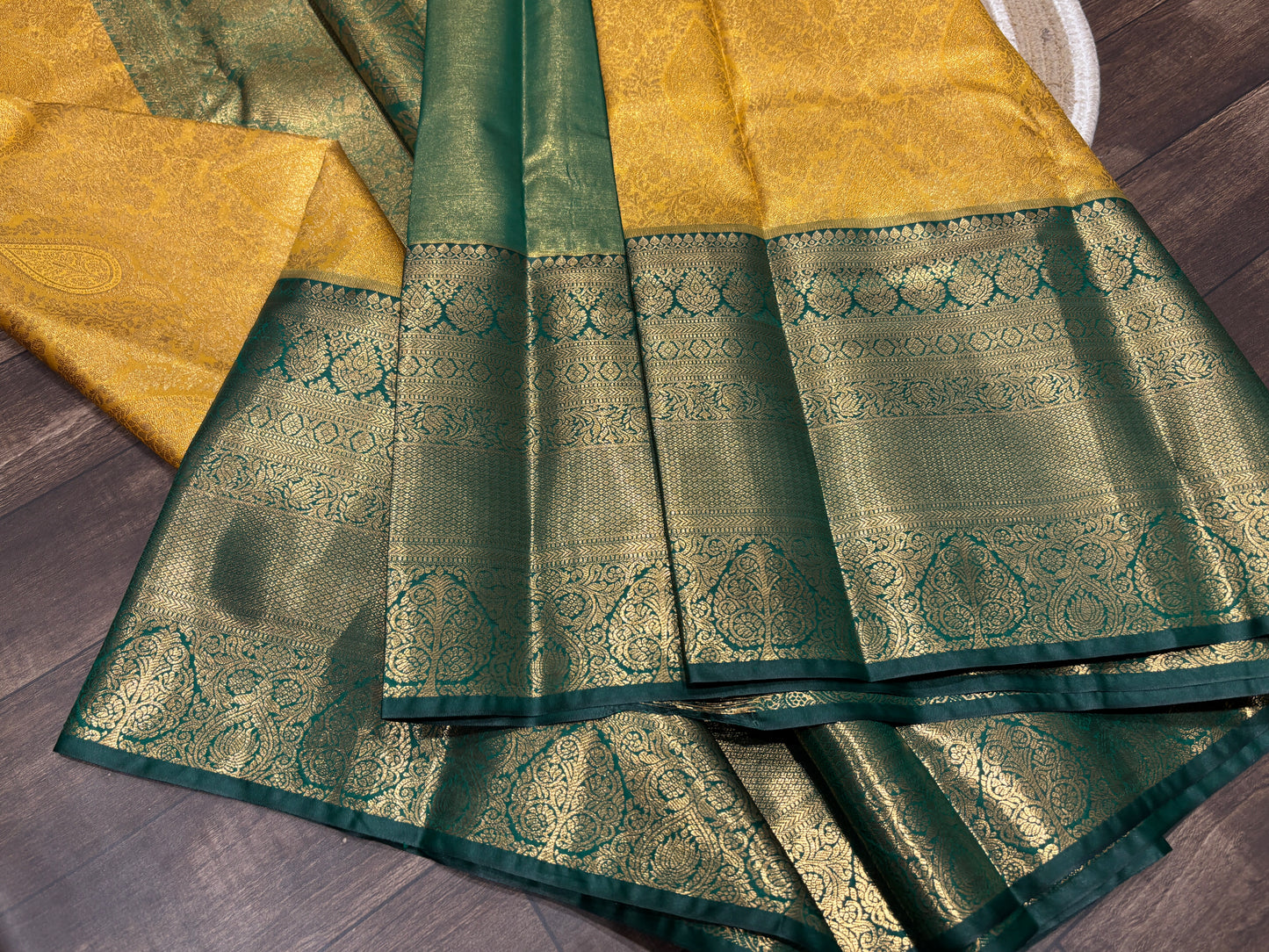 Semi Kanchipuram tissue