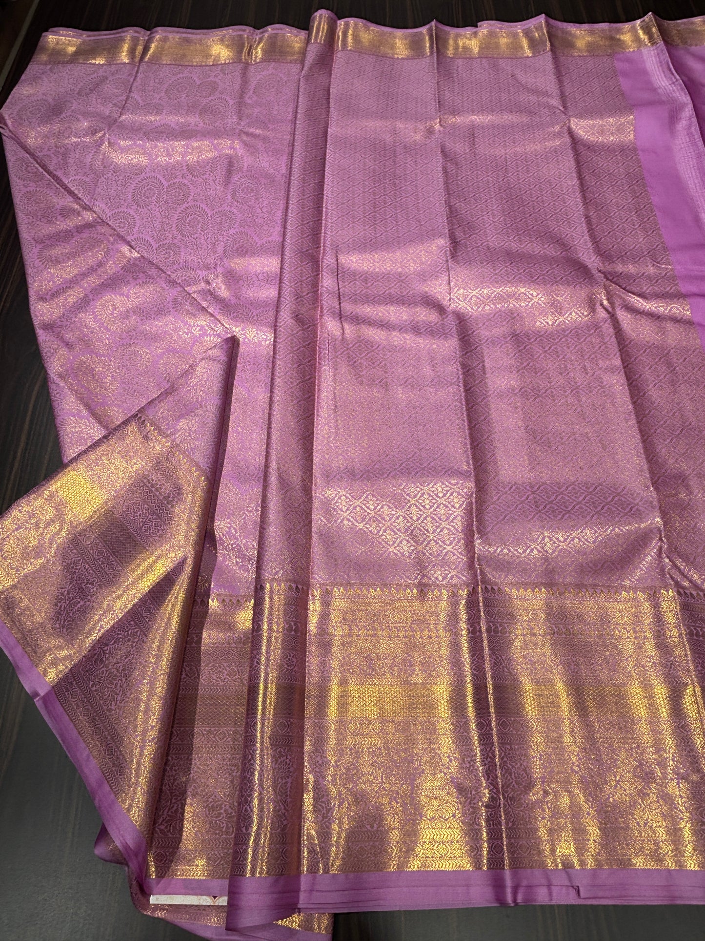 Semi Kanchipuram silk