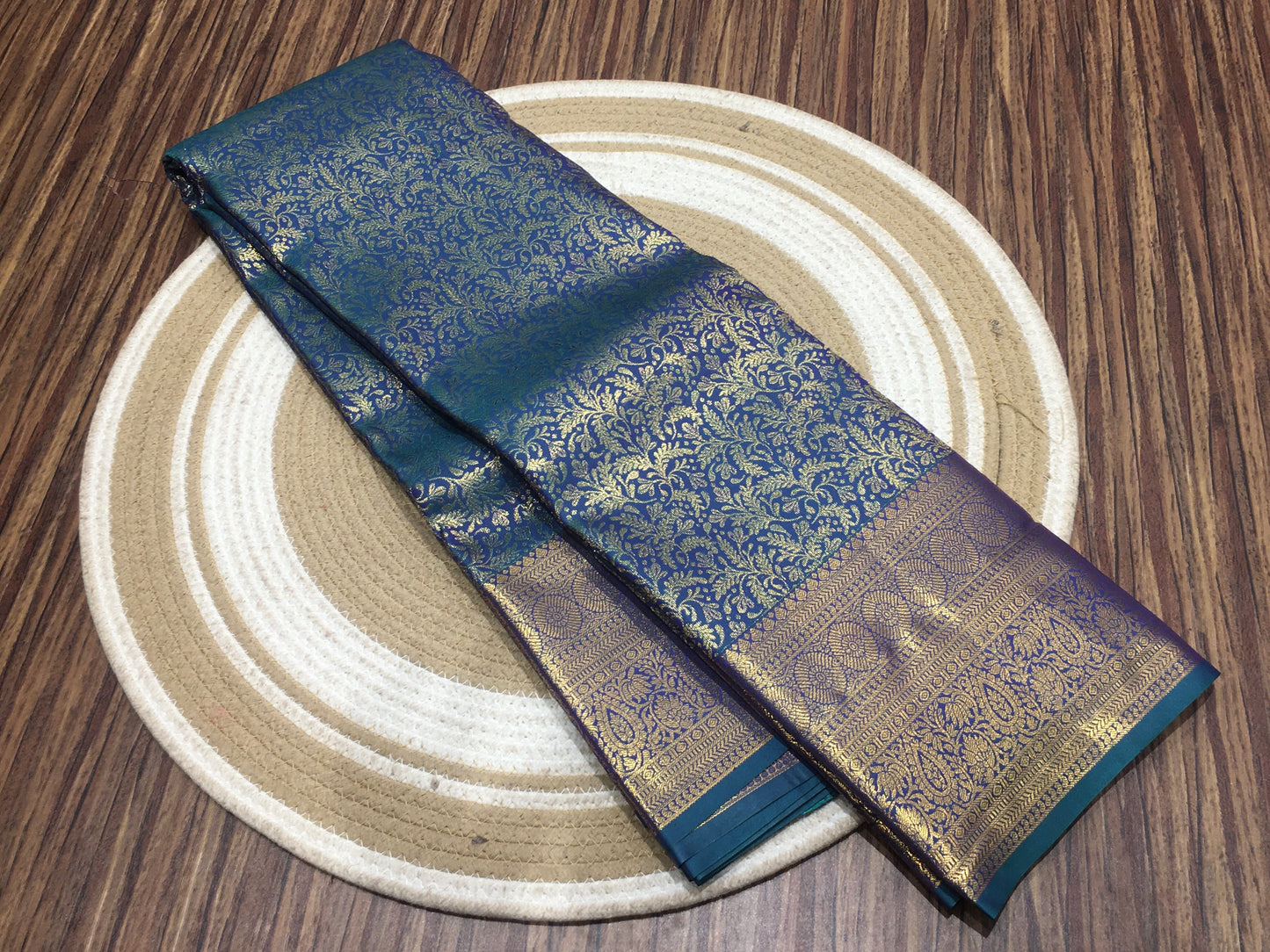 Semi Kanchipuram silk