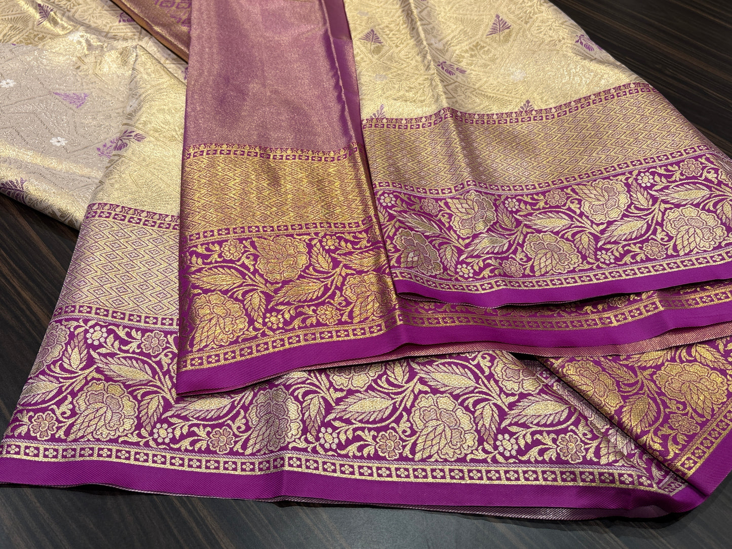 Semi Kanchipuram tissue