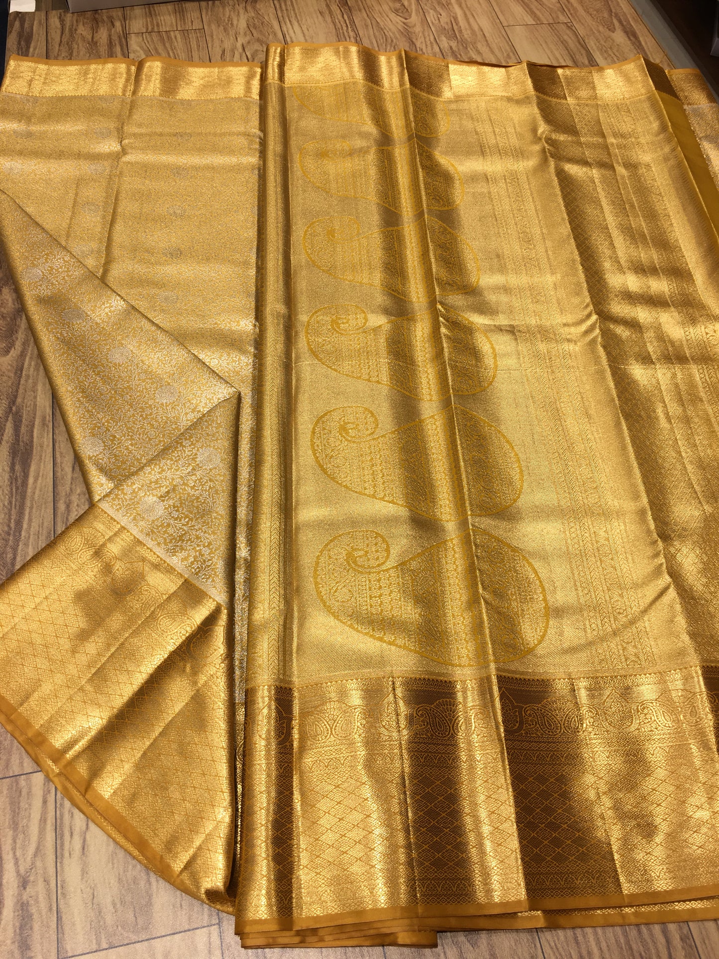 Semi Kanchipuram tissue