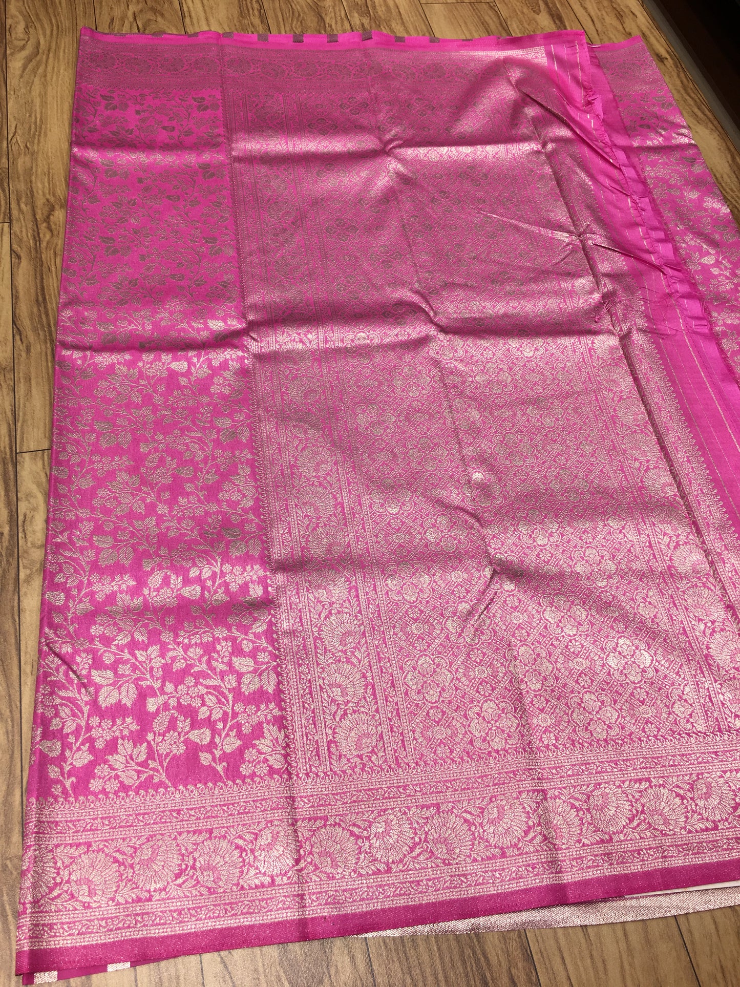 Semi brocade banaras