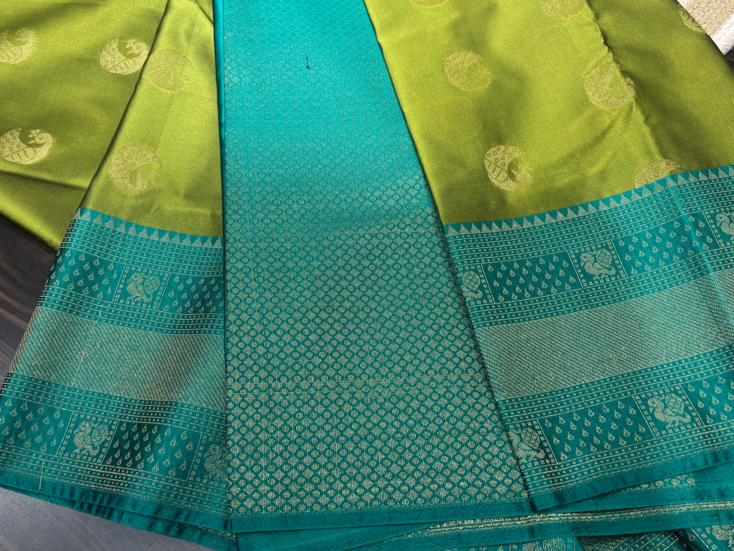 Semi Kanchipuram silk
