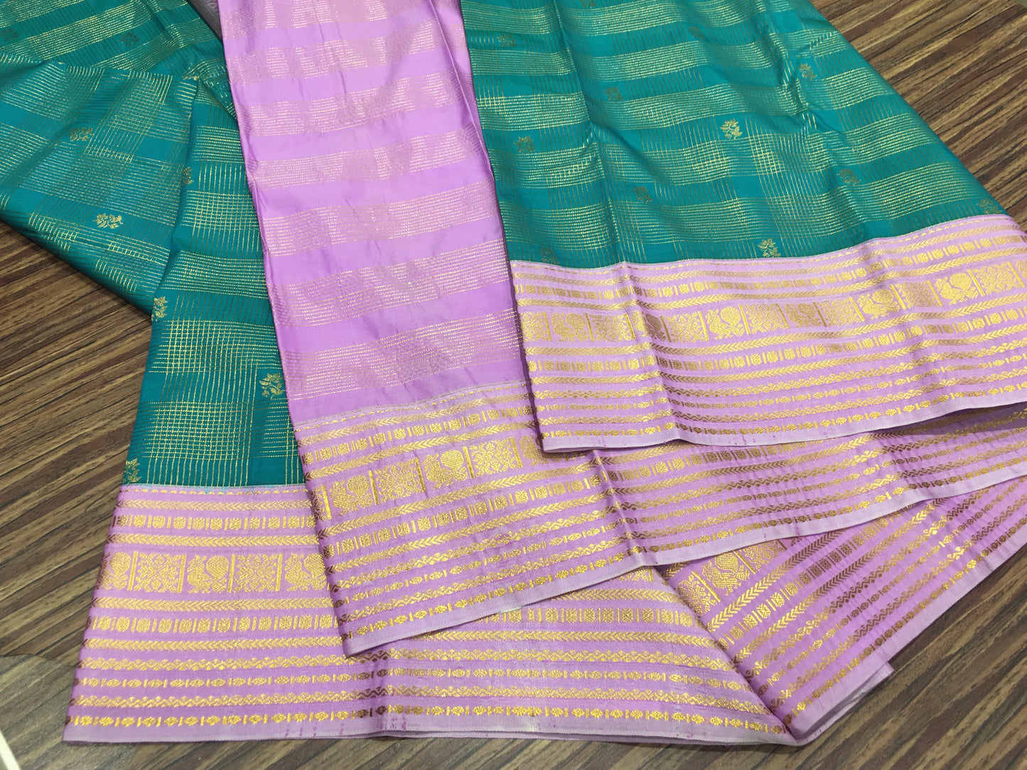 Semi Kanchipuram silk