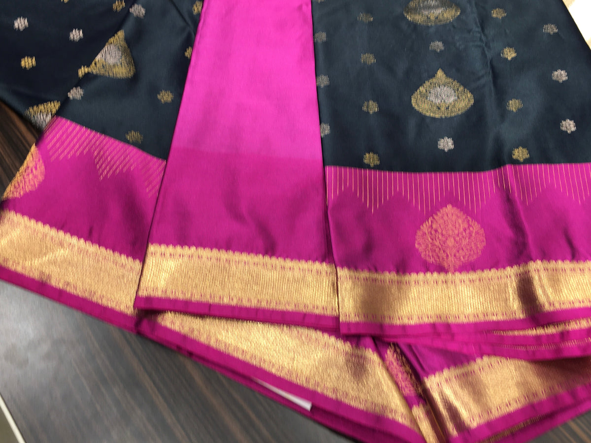 Semi Kanchipuram silk