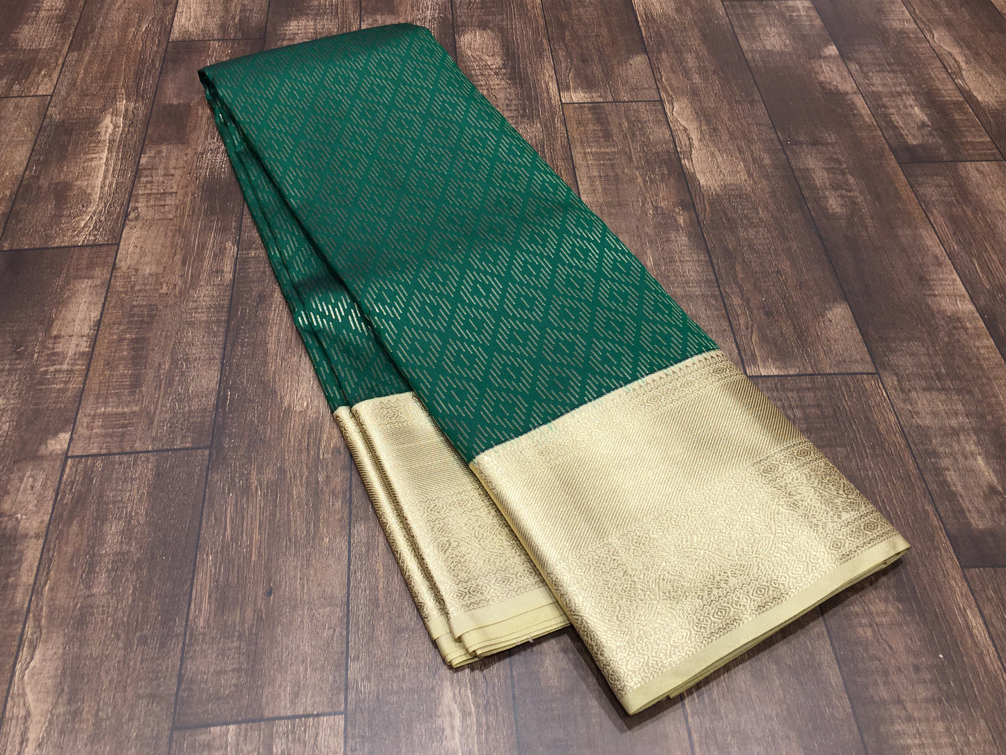 Semi Kanchipuram silk