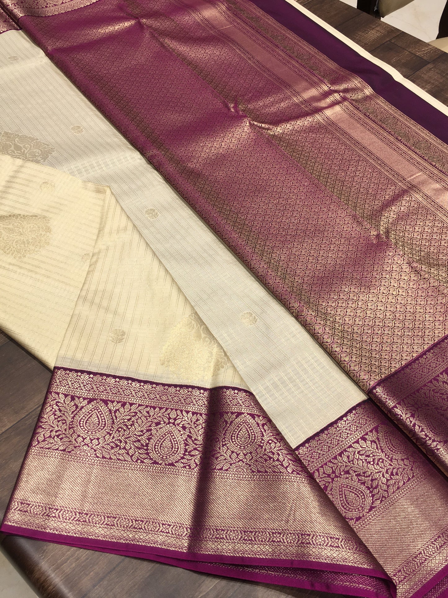 Semi Kanchipuram silk