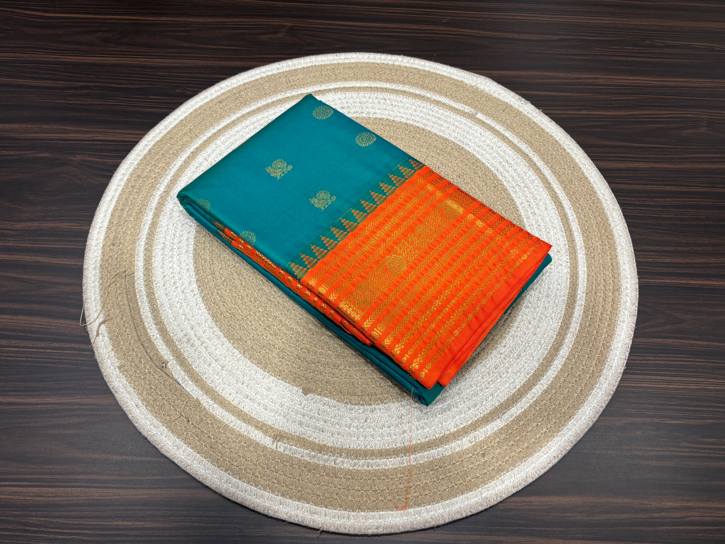 Semi Kanchipuram silk
