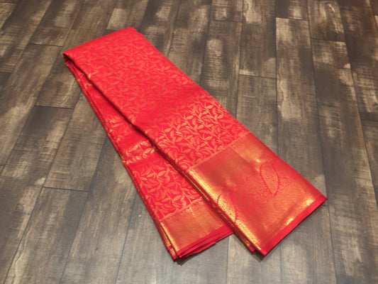 Semi Kanchipuram silk