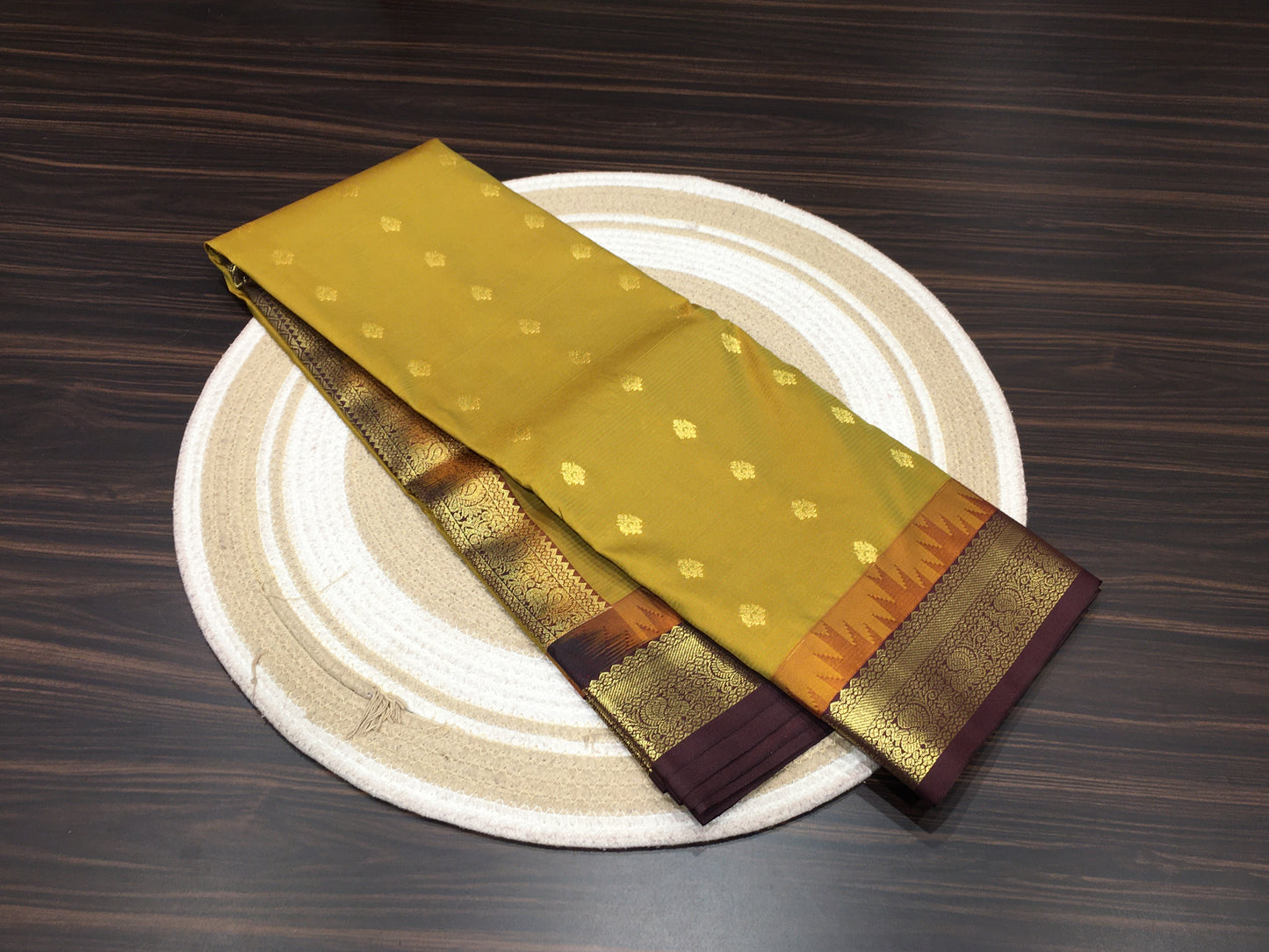Semi Kanchipuram silk