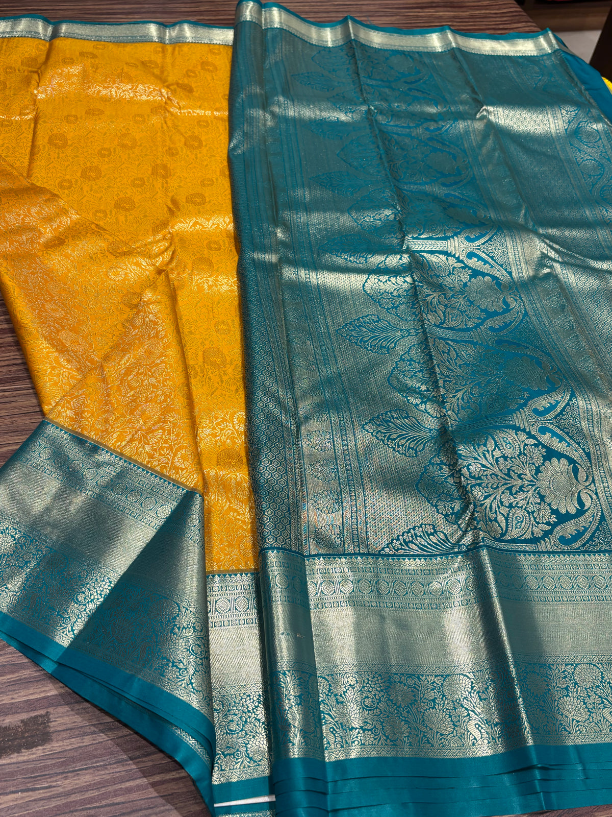 Semi Kanchipuram Tissue