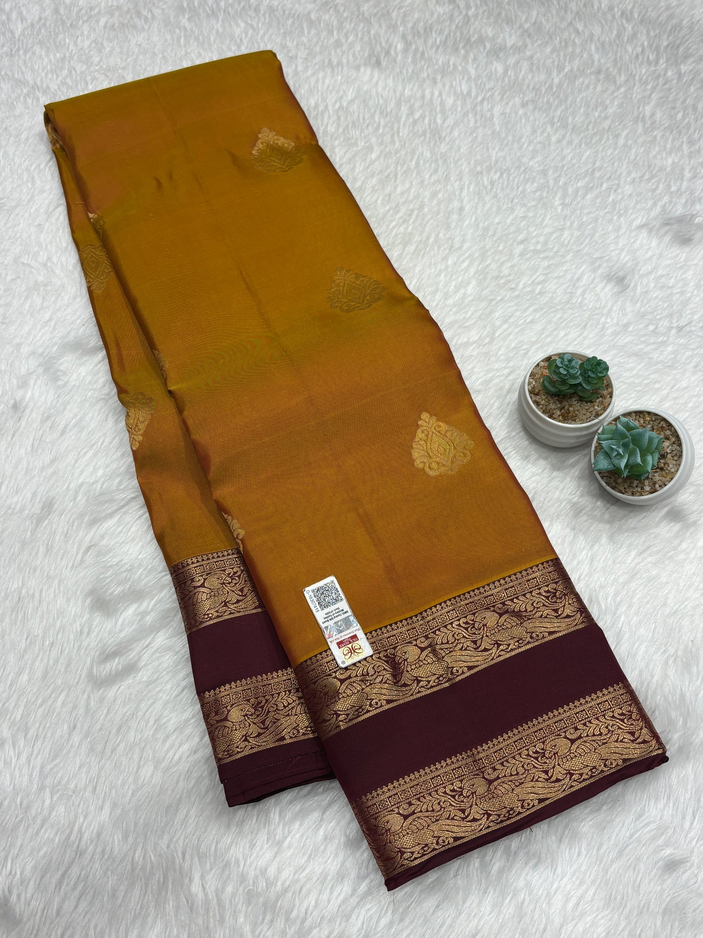 Pure Kanchipuram silk