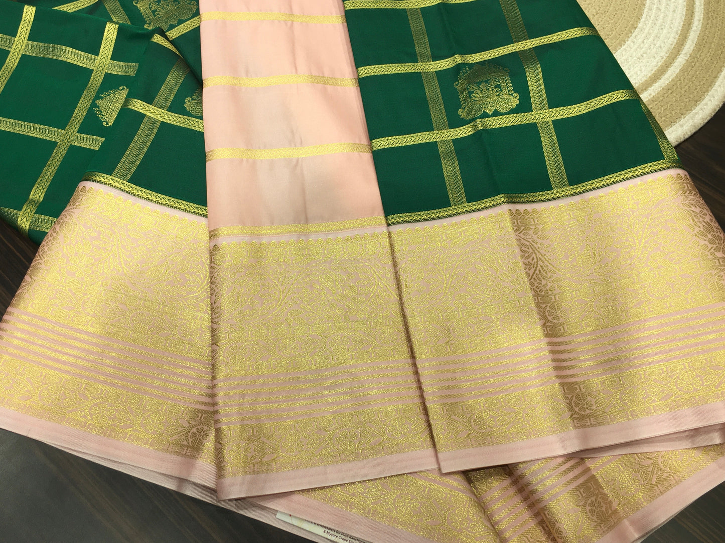Semi Kanchipuram tissue