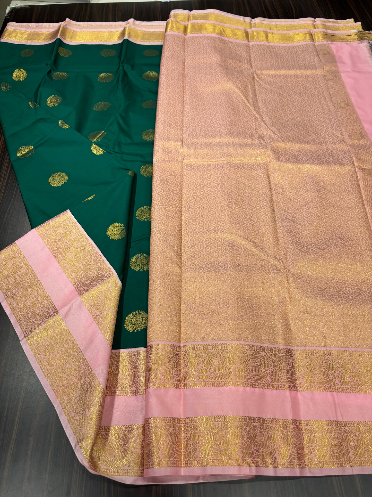 Semi Kanchipuram silk