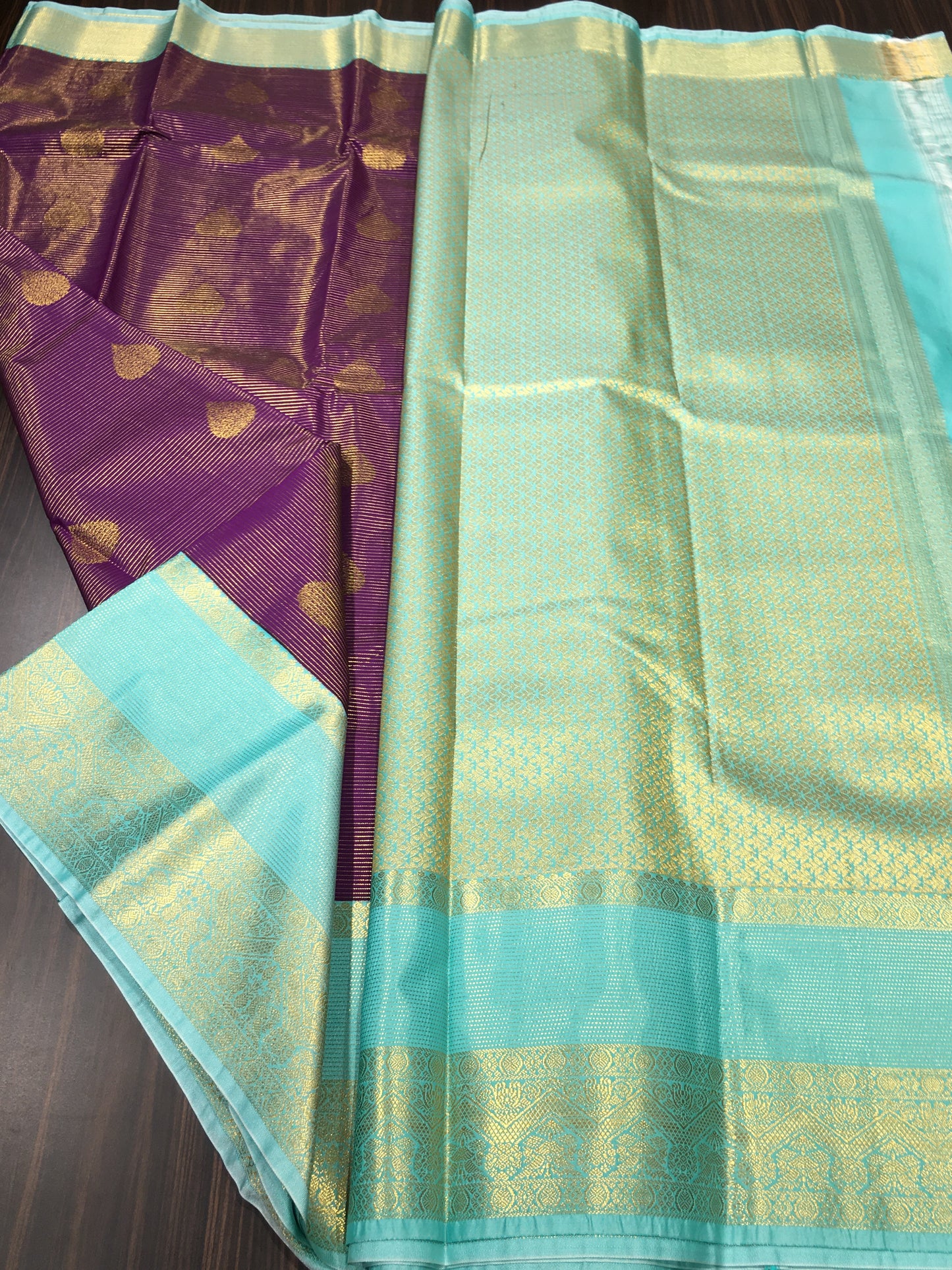 Semi Kanchipuram silk