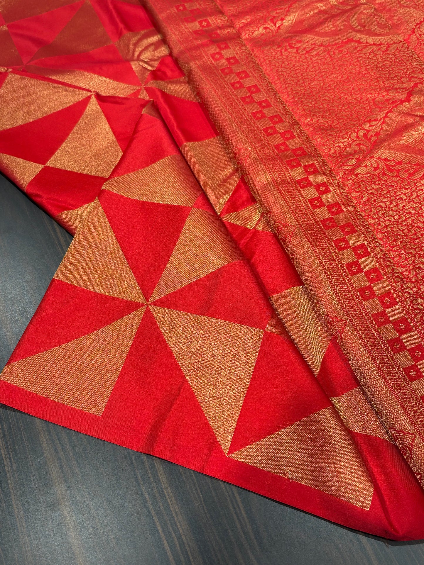 Semi Kanchipuram silk