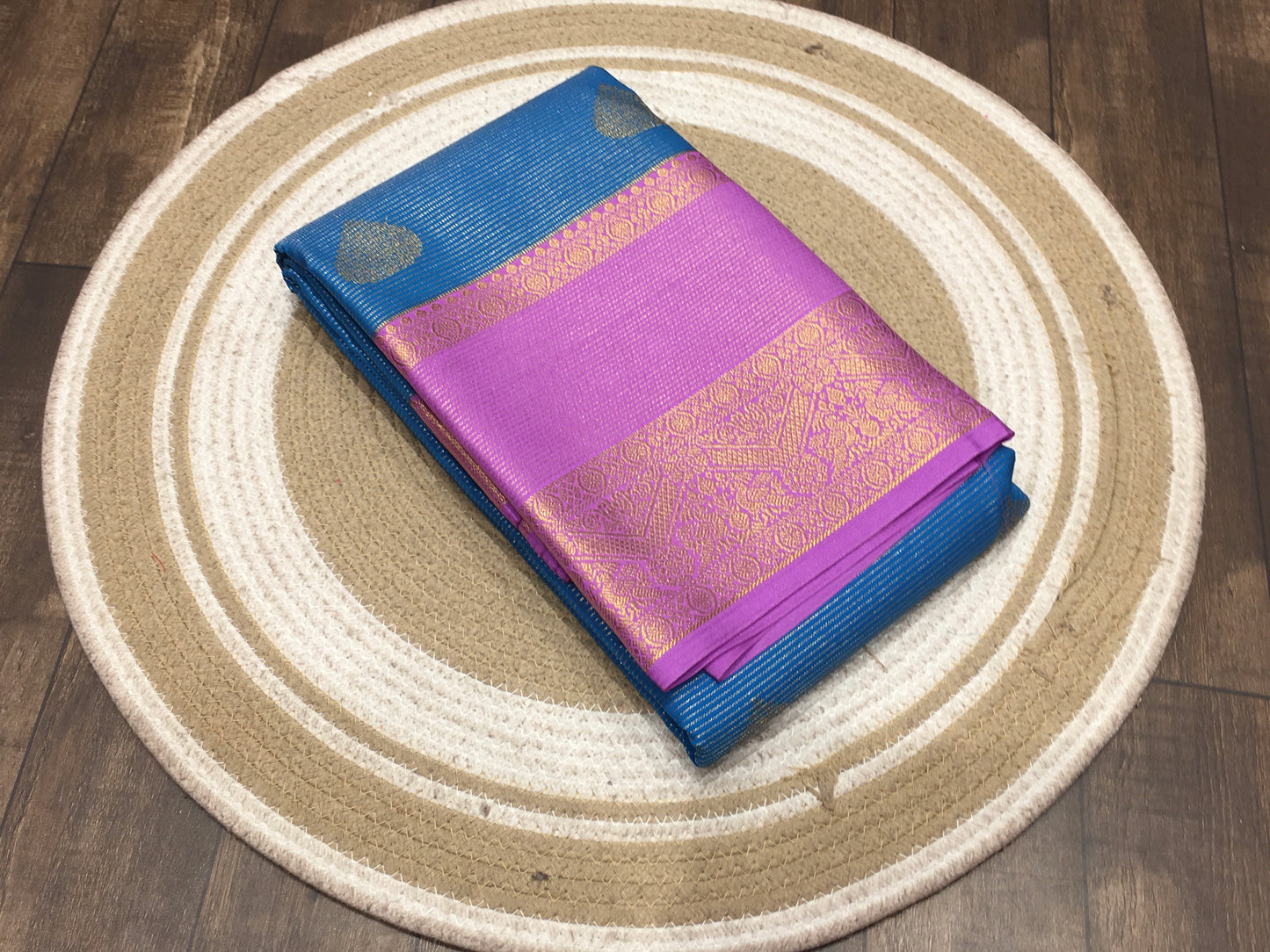 Semi Kanchipuram silk