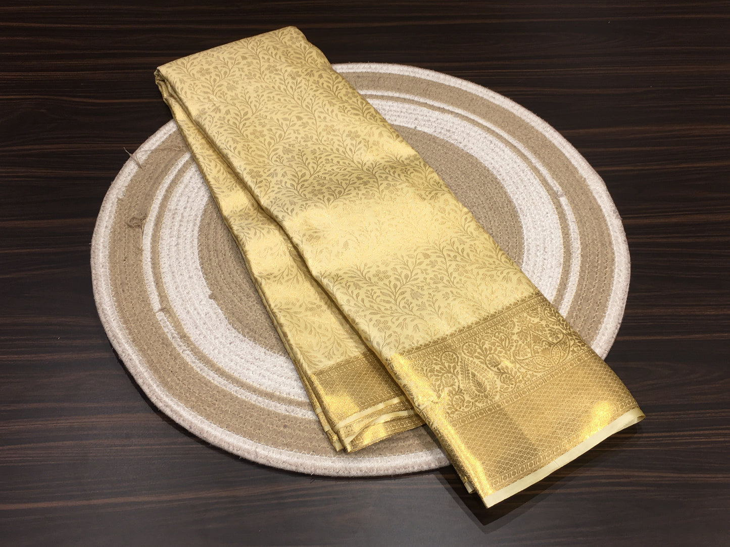 Semi Kanchipuram silk
