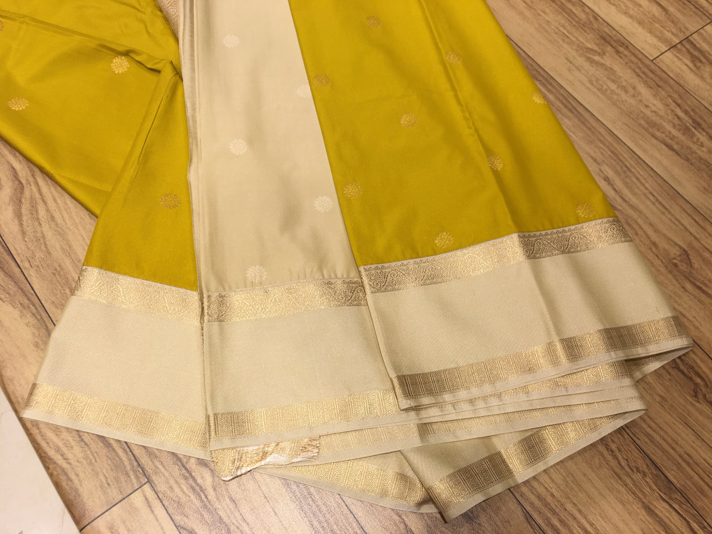 Semi Kanchipuram Silk