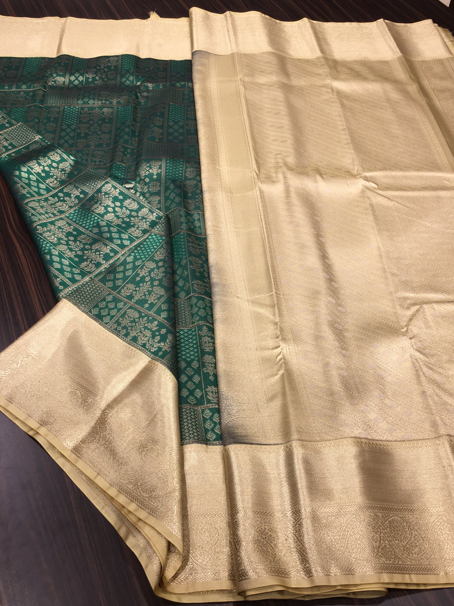 Semi Kanchipuram silk