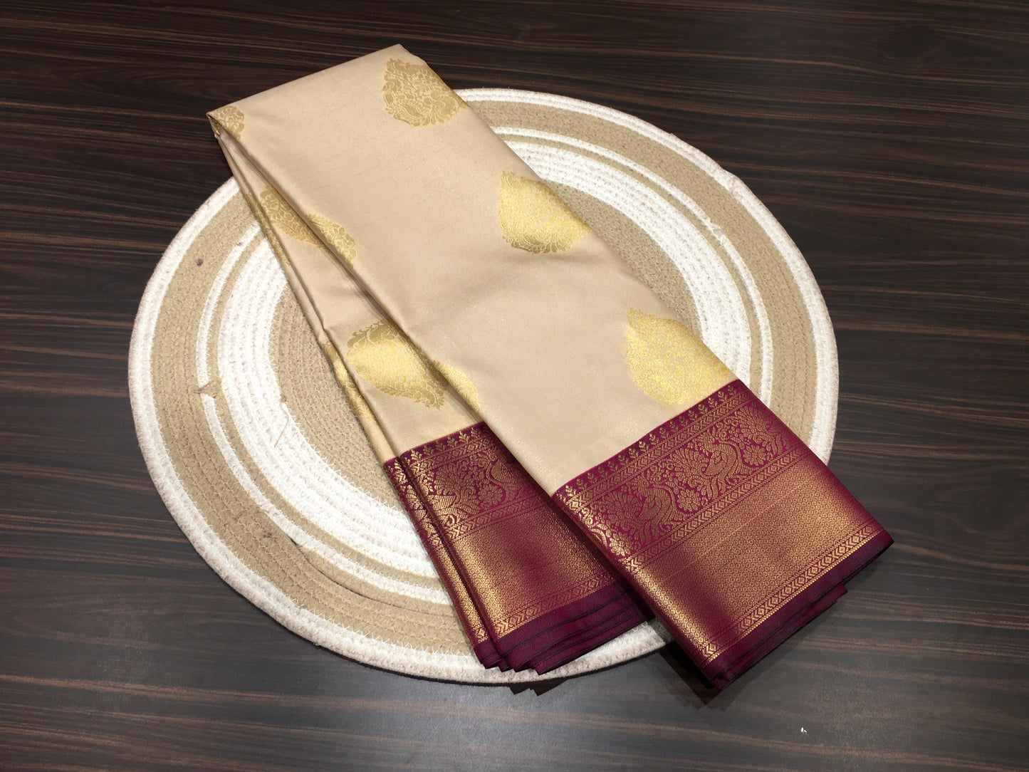 Semi Kanchipuram silk