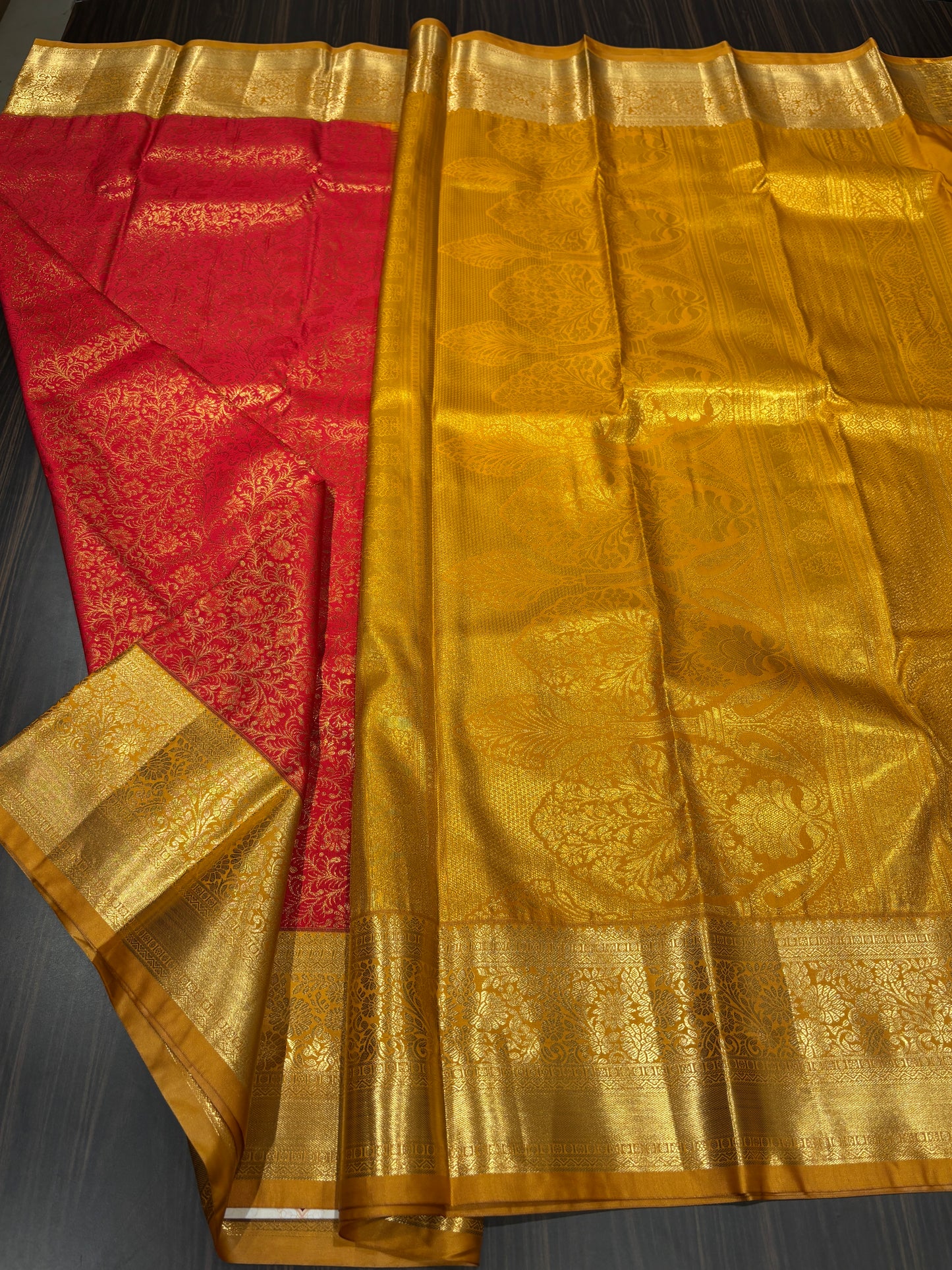 Semi Kanchipuram silk
