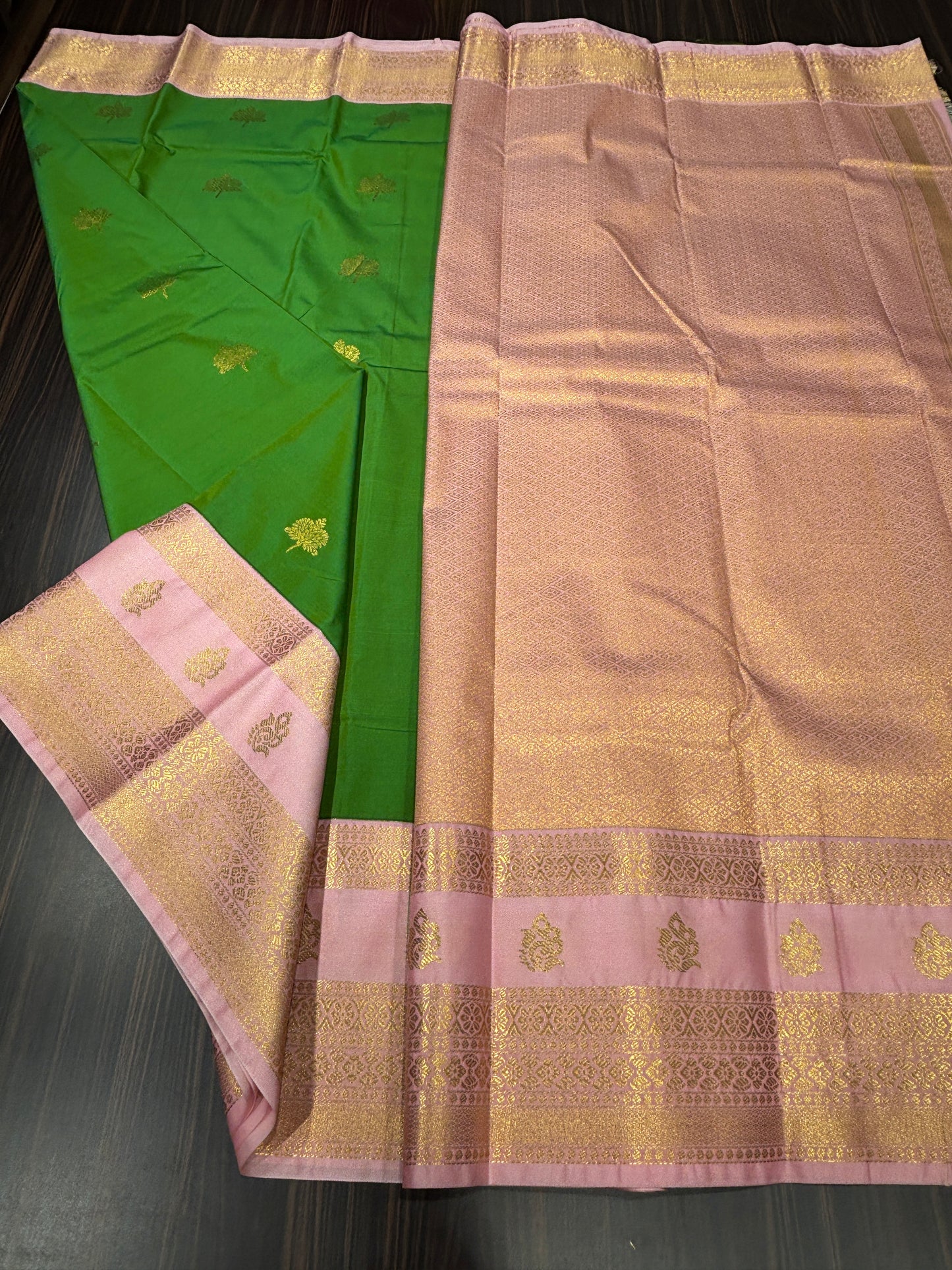 Semi Kanchipuram silk