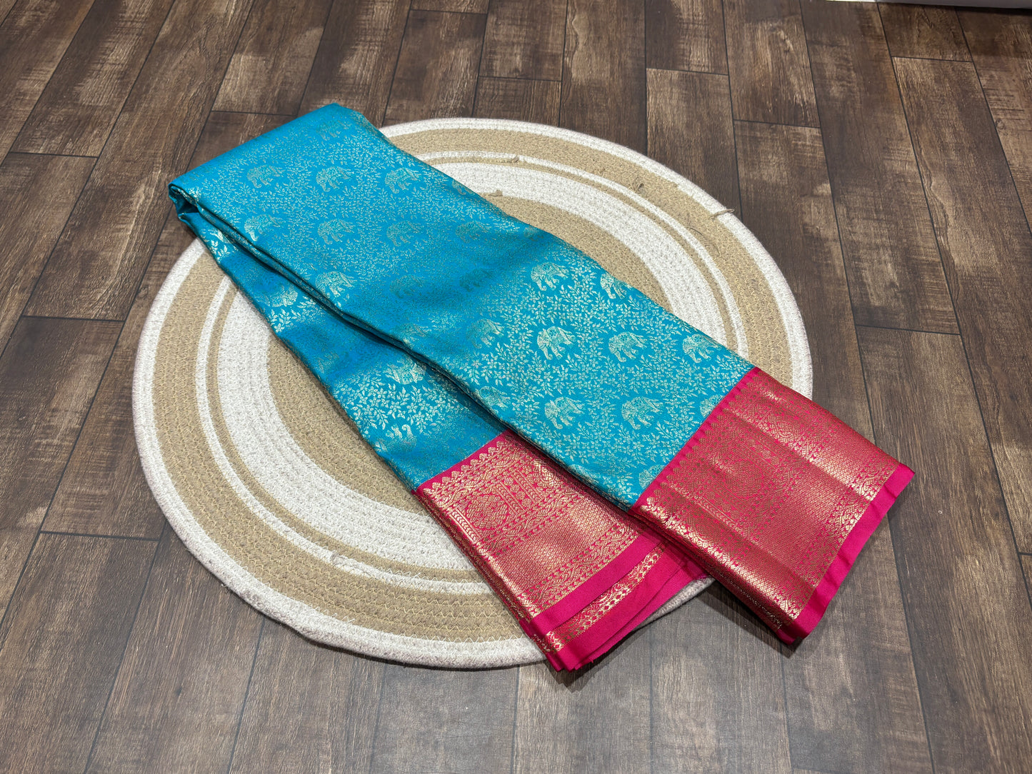 Semi Kanchipuram silk
