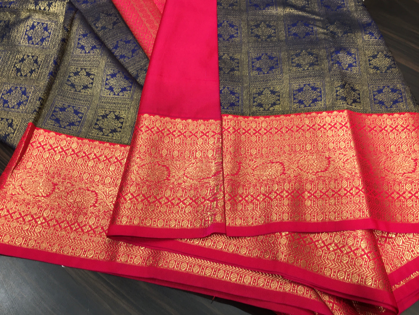 Semi Kanchipuram silk