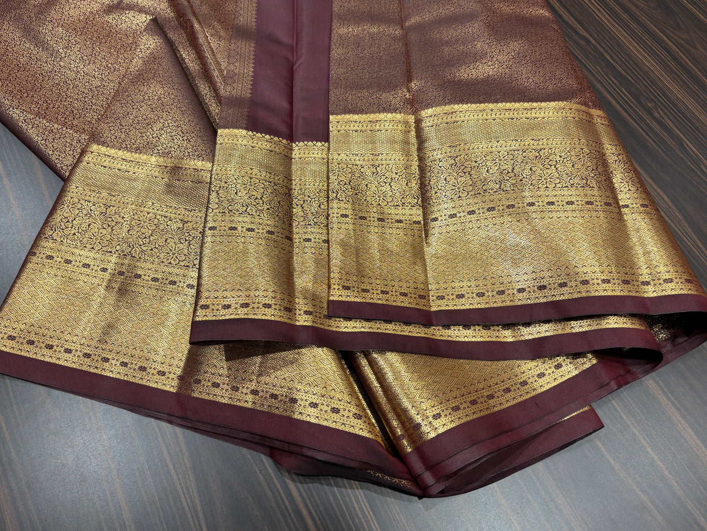 Semi Kanchipuram silk
